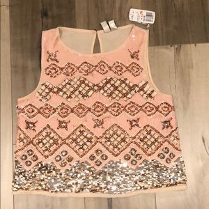 Women top